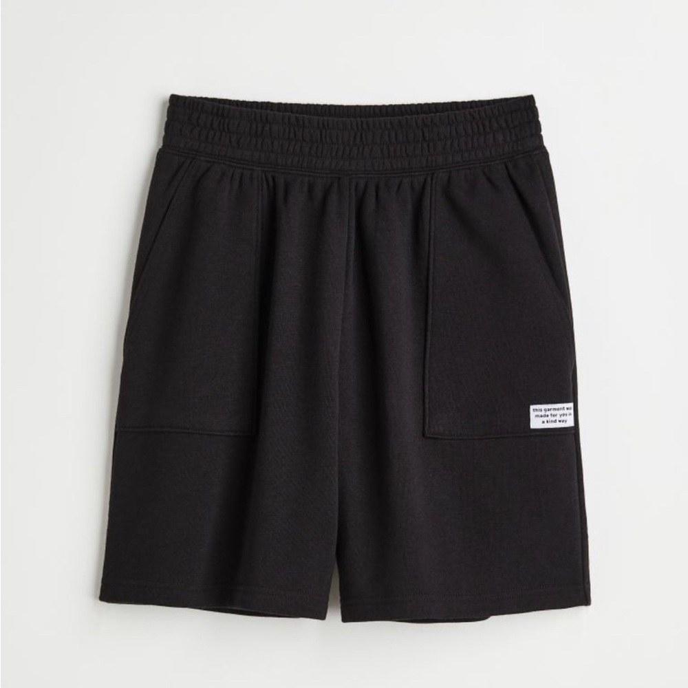 H&M BLACK HIGH WAISTED SWEATSHORTS sz S